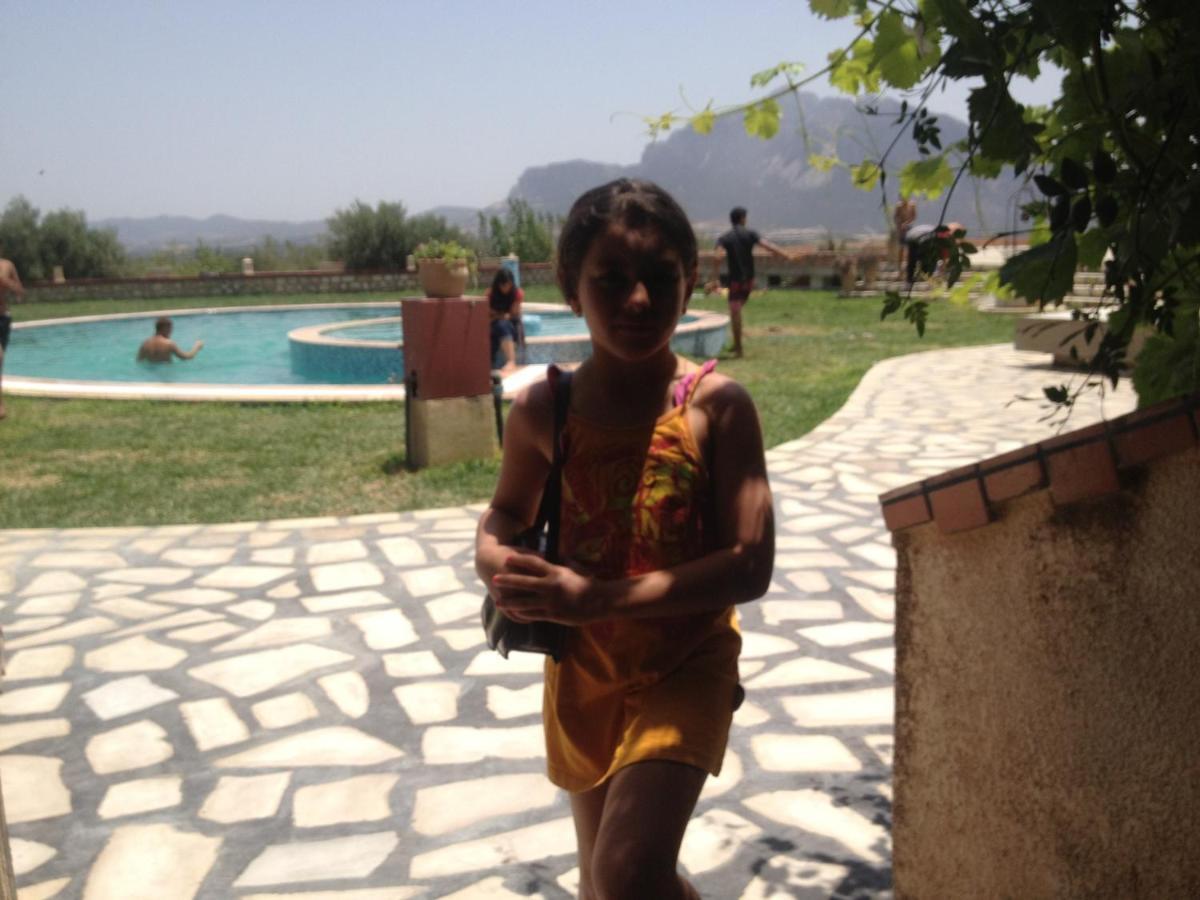 Dar Salima Bed & Breakfast Mornag Bagian luar foto